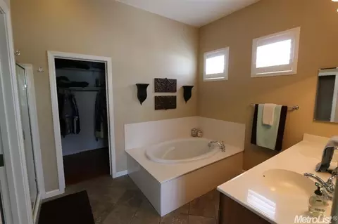 1753 Kayla Ct, Ripon, CA 95366 photo 8