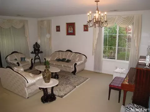 2480 Garrett Ct, Tracy, CA 95377 photo 3