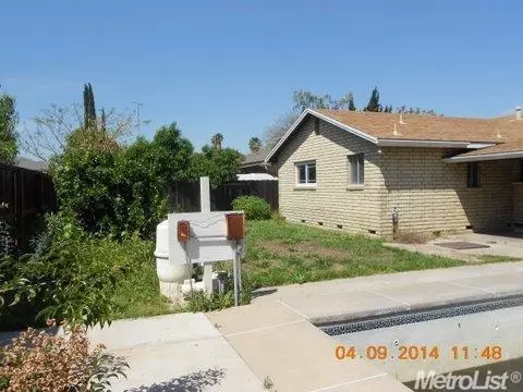 1824 Marcus Dr, Modesto, CA 95355 photo 4