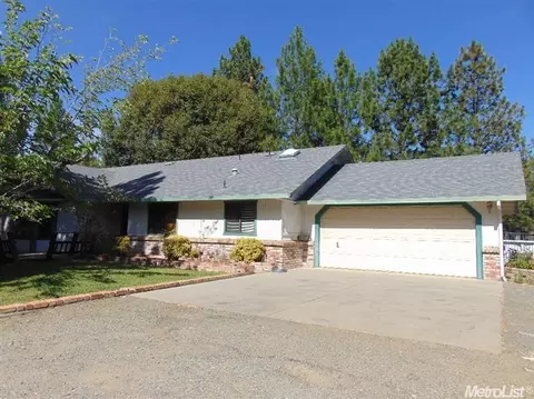 18380 Hidden Meadow Ct, Applegate, CA 95703 photo 2