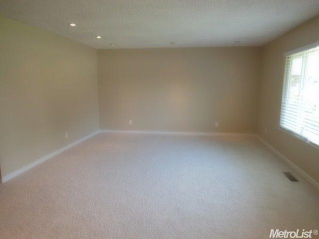 2240 E Canal Dr, Turlock, CA 95380 photo 5