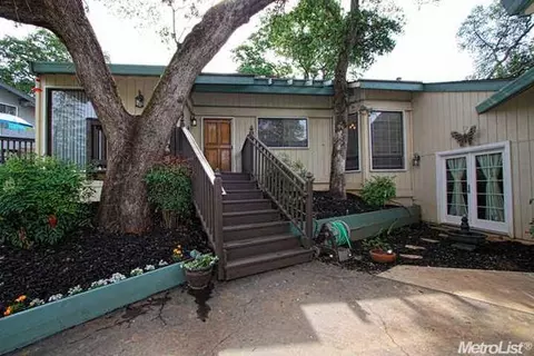 243 Spencer St, Folsom, CA 95630 photo 2