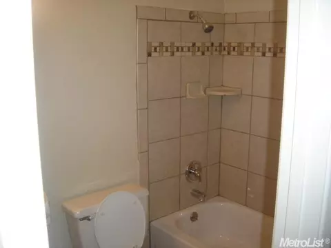 2817 Monte Bella Ct, Modesto, CA 95350 photo 7