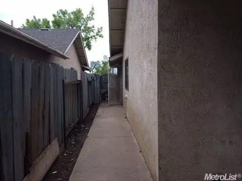 3424 Merrifield Ave, Modesto, CA 95356 photo 16