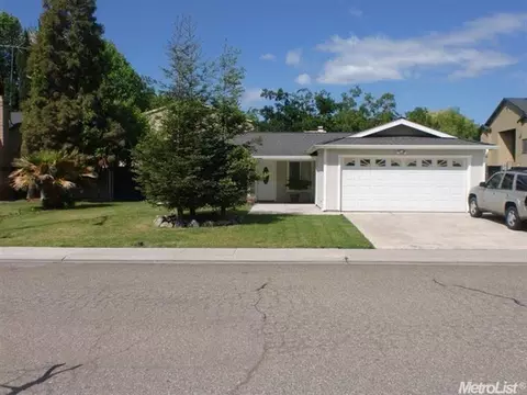 127 S Roxie, Ripon, CA 95366 photo 1