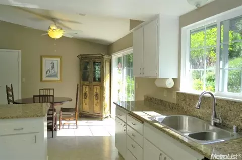 160 Pine Tree Cir, Pilot Hill, CA 95664 photo 5