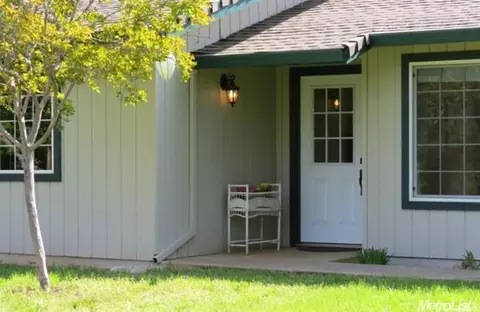 160 Pine Tree Cir, Pilot Hill, CA 95664 photo 3