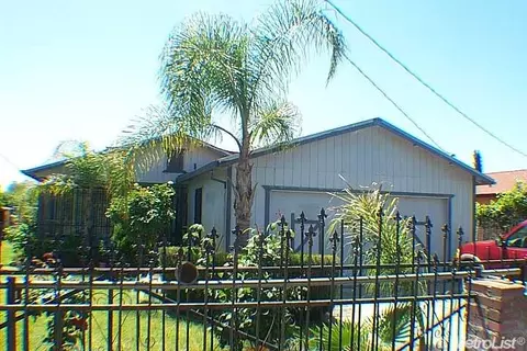 2134 E 4 St, Stockton, CA 95205 photo 1