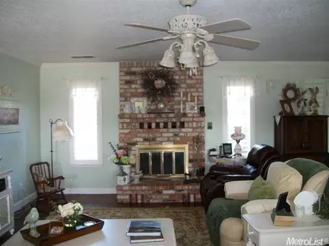 970 Steele Ave, Gustine, CA 95322 photo 4