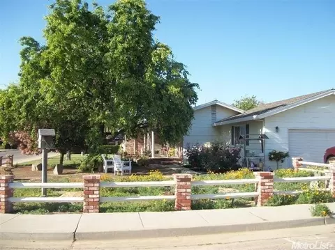 970 Steele Ave, Gustine, CA 95322 photo 3