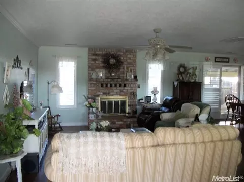970 Steele Ave, Gustine, CA 95322 photo 5