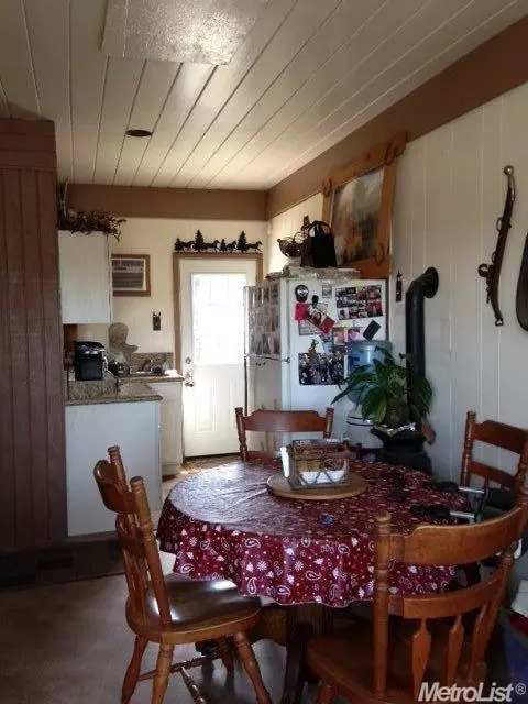 12824 Delaware Rd, Hickman, CA 95323 photo 10