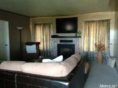 12824 Delaware Rd, Hickman, CA 95323 photo 3