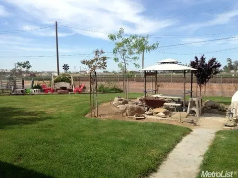 12824 Delaware Rd, Hickman, CA 95323 photo 2