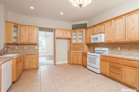 3552 Mono Pl, Davis, CA 95618 photo 6