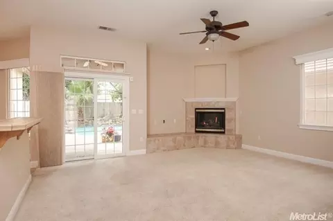 3552 Mono Pl, Davis, CA 95618 photo 4
