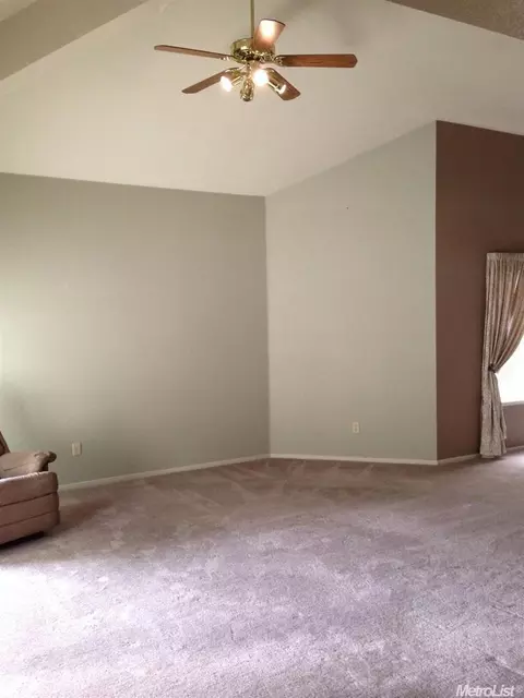 1333 Thomasnell Way, Ceres, CA 95307 photo 8