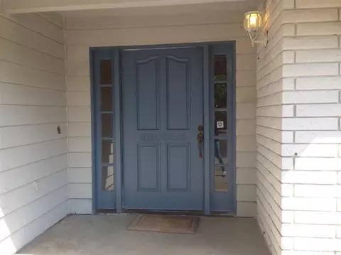 3733 Windwood Pl, Modesto, CA 95355 photo 2