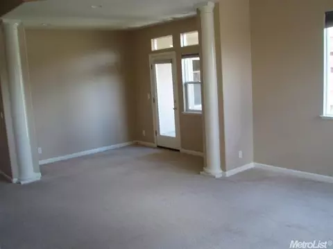 4008 Mount Pleasant Dr, Modesto, CA 95357 photo 4