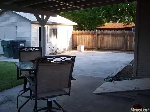 545 Castle St, Modesto, CA 95350 photo 10