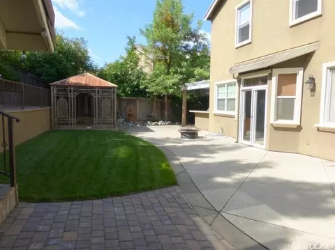 5316 Clipper Ct, Rocklin, CA 95765 photo 2