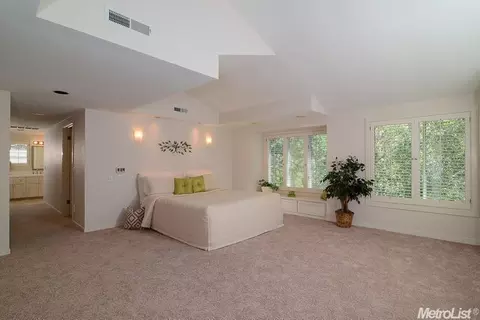 4712 Tree Shadow Pl, Fair Oaks, CA 95628 photo 13