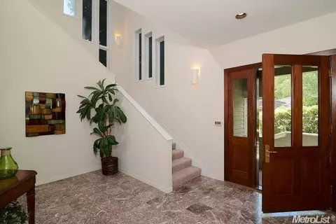 4712 Tree Shadow Pl, Fair Oaks, CA 95628 photo 4