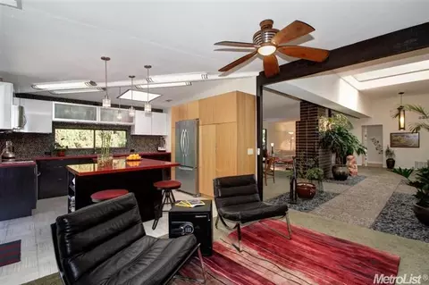 5481 Wildflower Cir, Carmichael, CA 95608 photo 8
