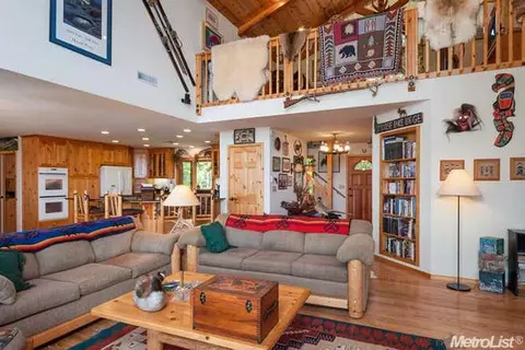 8525 Balderston Rd, Georgetown, CA 95634 photo 5