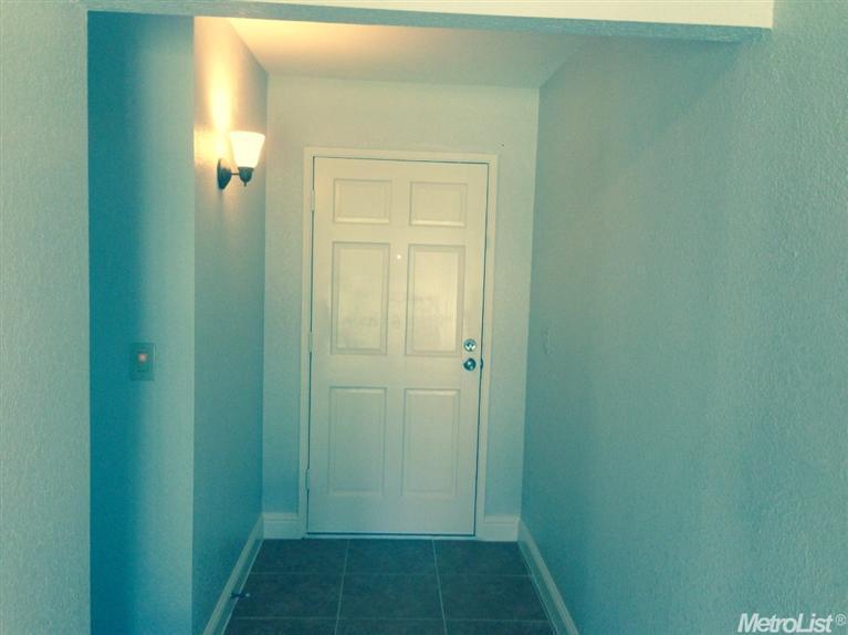 916 Winepress Ln, Modesto, CA 95351 photo 16