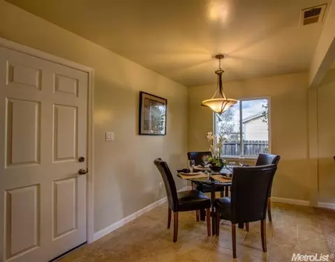 3224 Smathers Way, Carmichael, CA 95608 photo 5