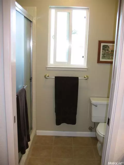 2104 Spring Oak Ct, Modesto, CA 95355 photo 7