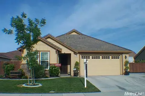 2249 Ravenbrook, Manteca, CA 95336 photo 1