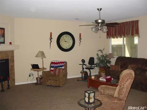 2249 Ravenbrook, Manteca, CA 95336 photo 3