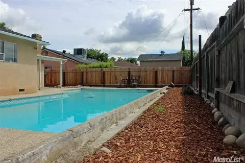 1620 Robbie Ave, Modesto, CA 95350 photo 17