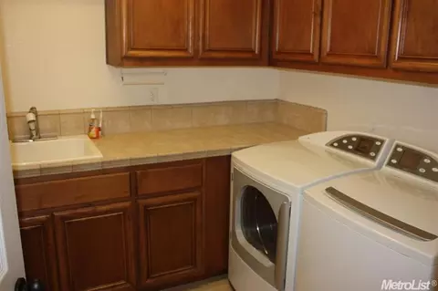 1768 Tasca Pl, Manteca, CA 95337 photo 9