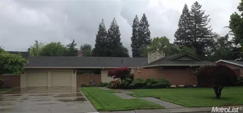 2368 Cabrillo Cir, Lodi, CA 95242 photo 1