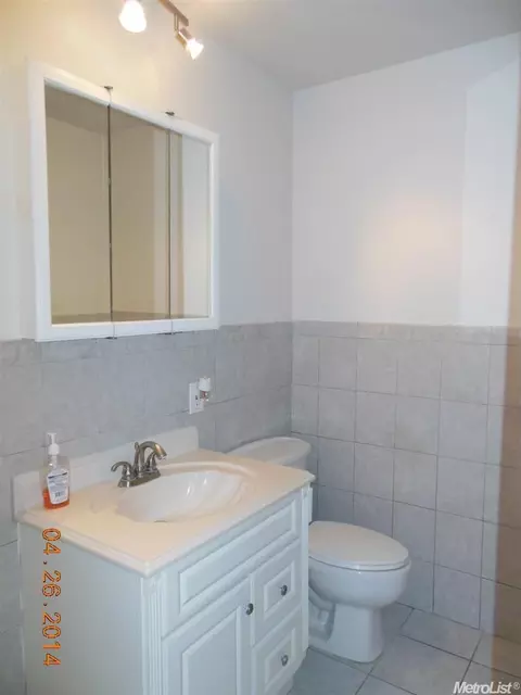 828 Emerald Pl, Manteca, CA 95336 photo 7