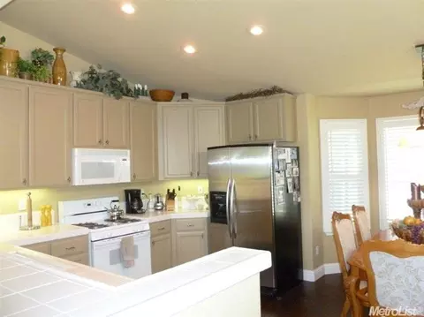 1724 Rothchild Dr, Modesto, CA 95355 photo 6