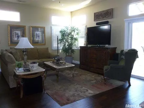 1724 Rothchild Dr, Modesto, CA 95355 photo 4