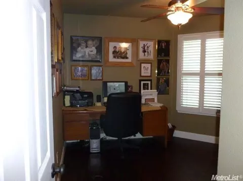 1724 Rothchild Dr, Modesto, CA 95355 photo 11