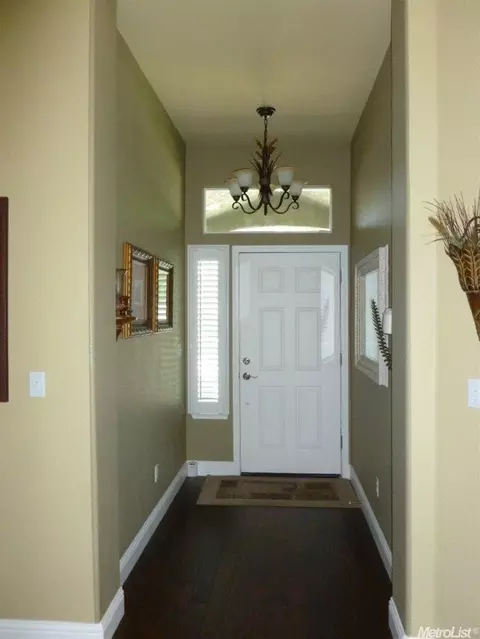 1724 Rothchild Dr, Modesto, CA 95355 photo 3