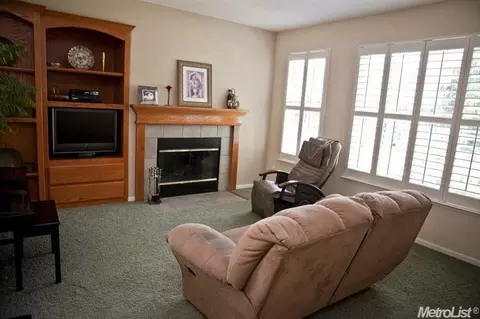 2863 Meredith Ct, Tracy, CA 95377 photo 5