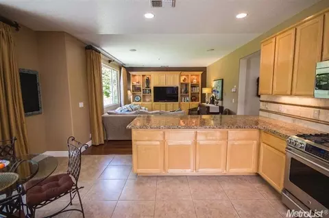 719 Main St, Winters, CA 95694 photo 7