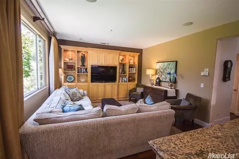 719 Main St, Winters, CA 95694 photo 6