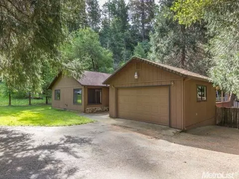1526 Highland Cir, Placerville, CA 95667 photo 2