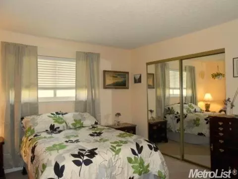 2804 Boardwalk, Modesto, CA 95350 photo 15