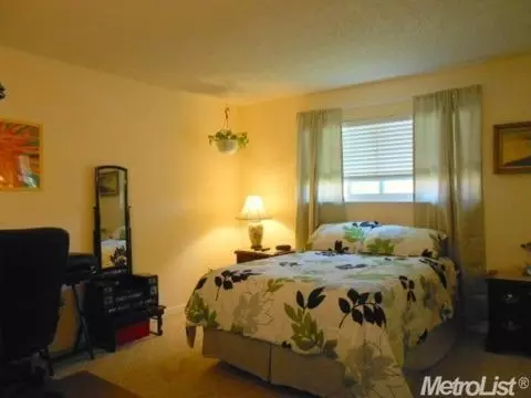 2804 Boardwalk, Modesto, CA 95350 photo 16