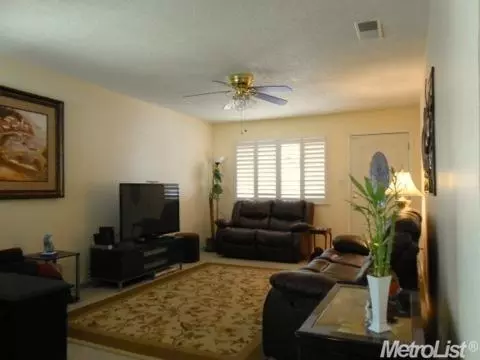2804 Boardwalk, Modesto, CA 95350 photo 3