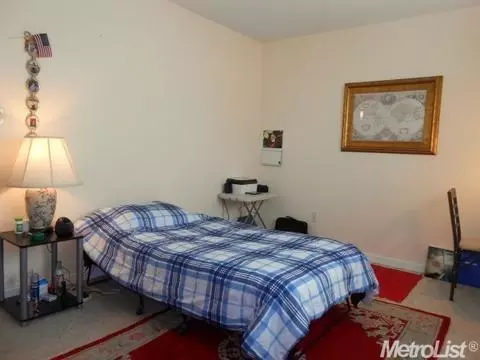 2804 Boardwalk, Modesto, CA 95350 photo 18